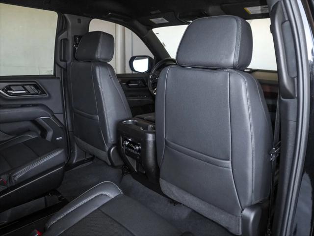 2025 GMC Yukon 4WD Denali