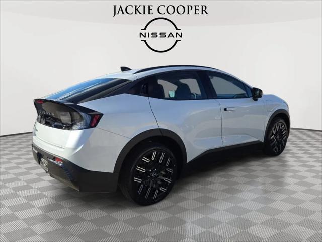 2026 Nissan LEAF PLATINUM+