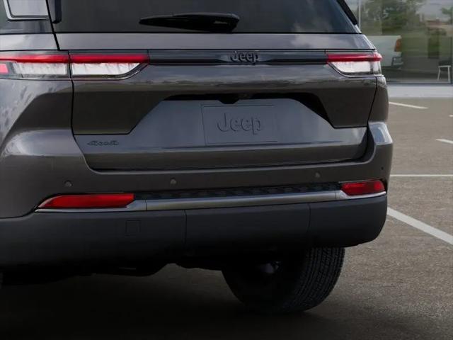 2026 Jeep Grand Cherokee Altitude 4x4