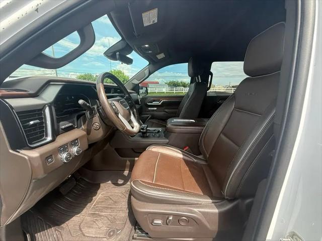 2022 GMC Sierra 1500 4WD Crew Cab Short Box Denali