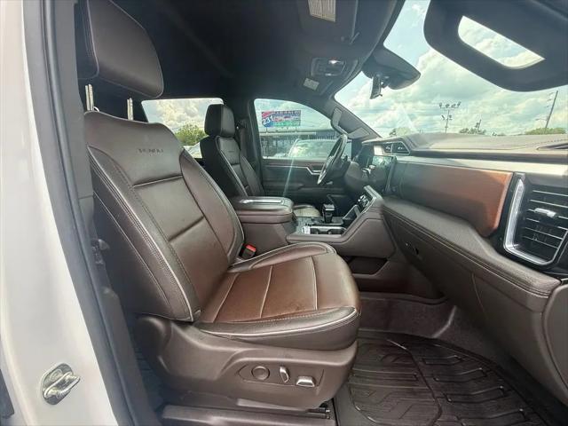 2022 GMC Sierra 1500 4WD Crew Cab Short Box Denali