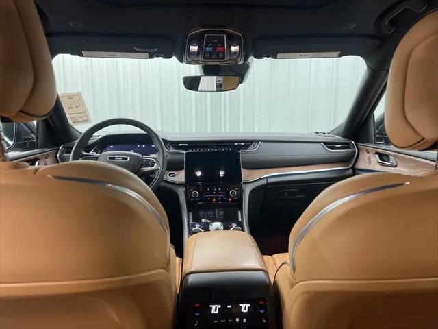 2024 Jeep Grand Cherokee Summit 4x4