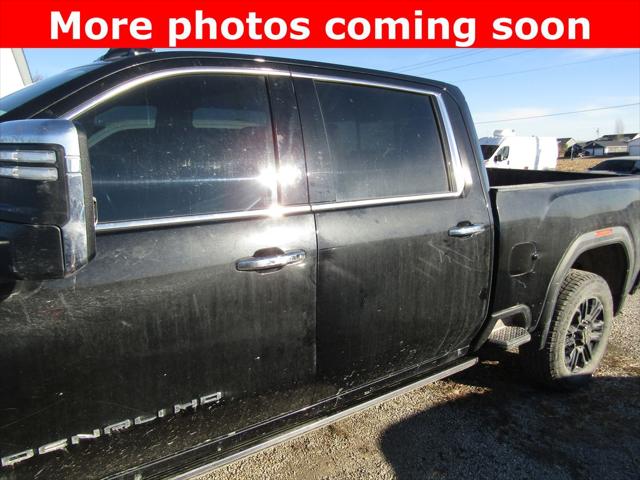 2023 GMC Sierra 2500HD 4WD Crew Cab Standard Bed Denali