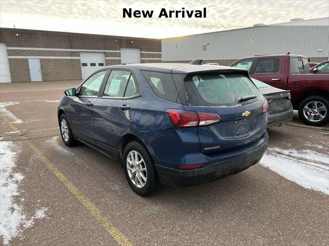 2022 Chevrolet Equinox AWD LS