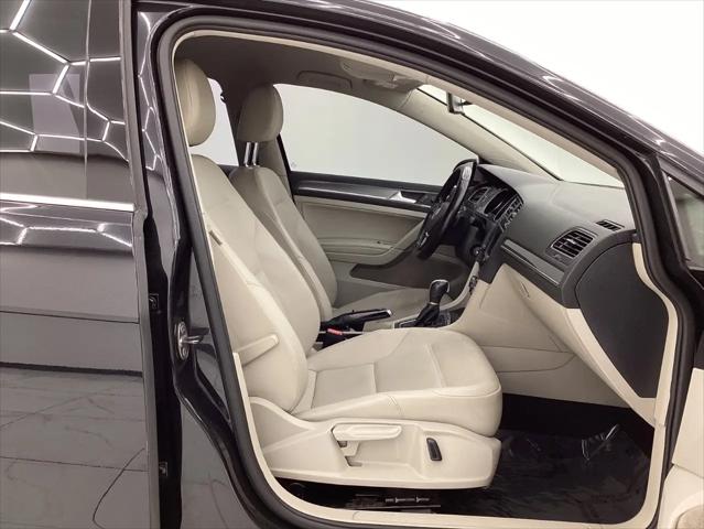 2017 Volkswagen Golf Alltrack TSI S