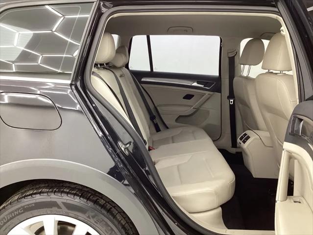 2017 Volkswagen Golf Alltrack TSI S