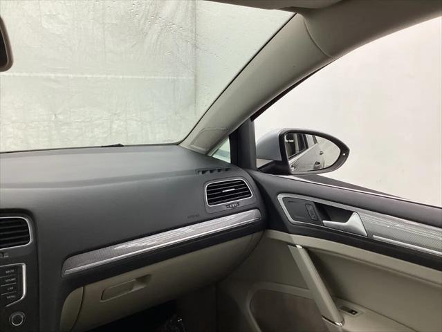 2017 Volkswagen Golf Alltrack TSI S