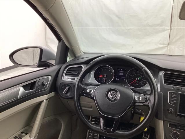 2017 Volkswagen Golf Alltrack TSI S