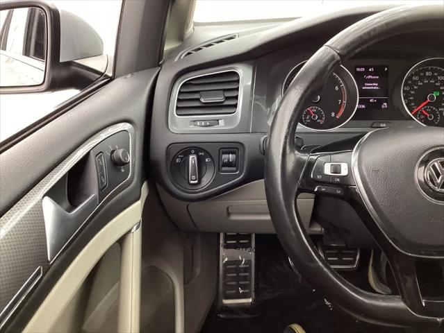 2017 Volkswagen Golf Alltrack TSI S