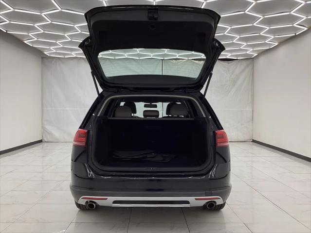 2017 Volkswagen Golf Alltrack TSI S