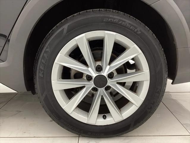 2017 Volkswagen Golf Alltrack TSI S