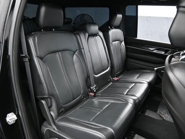 2024 Jeep Wagoneer Series I 4x2