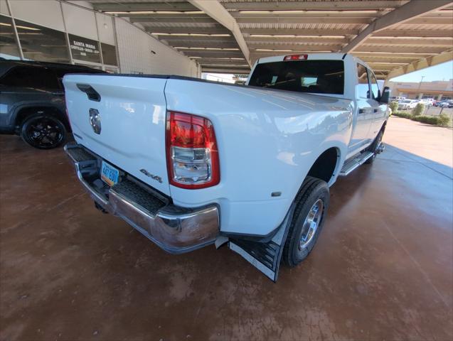 2023 RAM 3500 Big Horn Crew Cab 4x4 8 Box