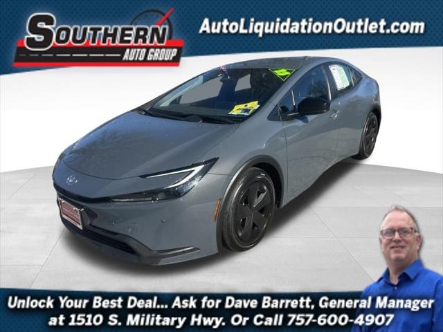 2023 Toyota Prius LE