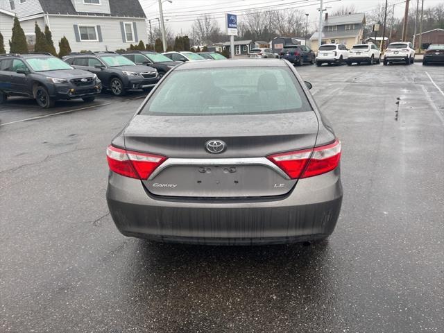 2017 Toyota Camry LE