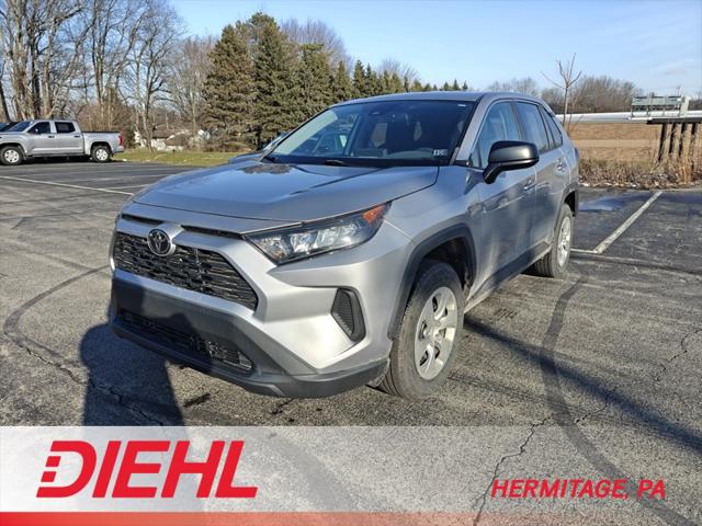 2022 Toyota RAV4 LE 2022 Toyota RAV4 LE