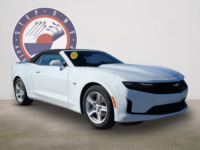 2023 Chevrolet Camaro RWD Convertible 2LT