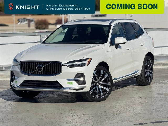 2023 Volvo XC60 Recharge Plug-In Hybrid T8 Ultimate Bright Theme