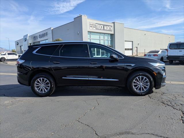2023 Buick Enclave Essence AWD