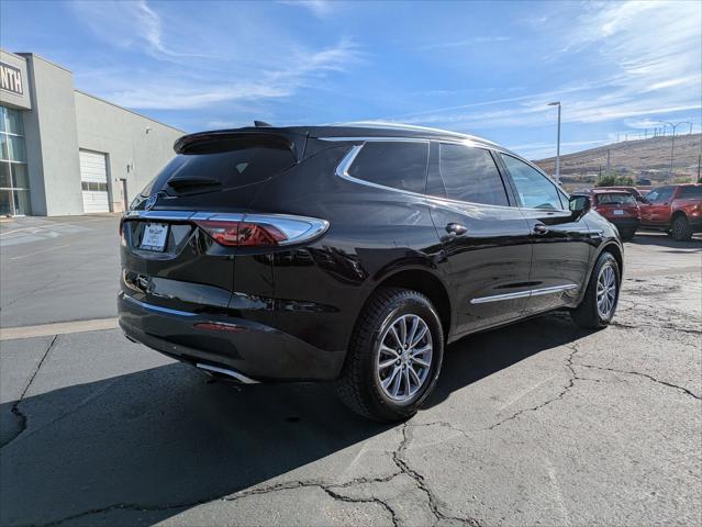 2023 Buick Enclave Essence AWD