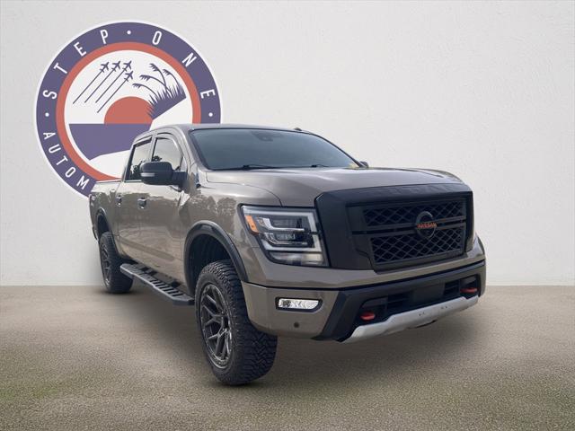 2021 Nissan TITAN Crew Cab PRO-4X 4x4