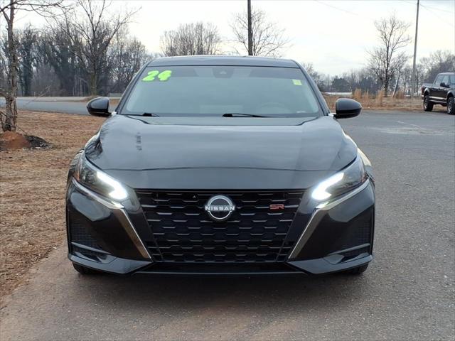 2024 Nissan Altima SR FWD 2024 Nissan Altima SR FWD