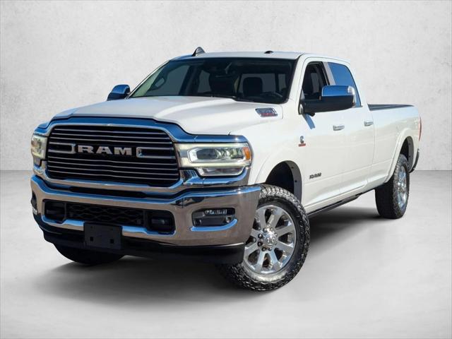 2020 RAM 3500 Laramie Crew Cab 4x4 8 Box