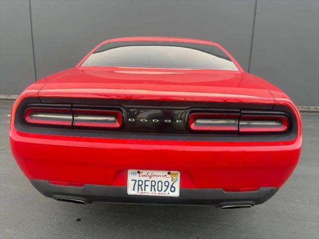 2016 Dodge Challenger SXT