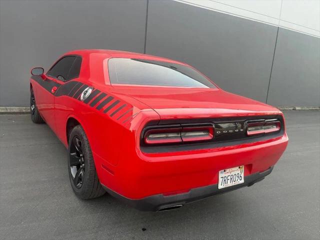 2016 Dodge Challenger SXT