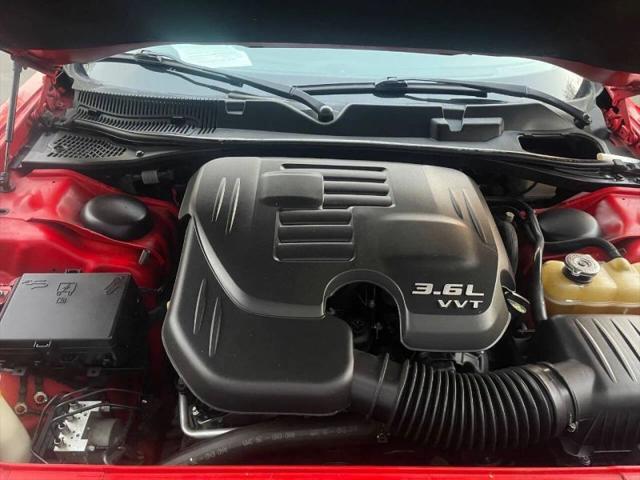 2016 Dodge Challenger SXT