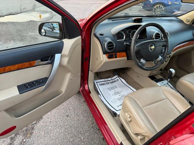 2011 Chevrolet Aveo 2LT