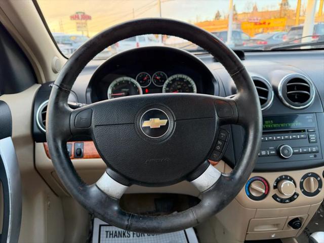 2011 Chevrolet Aveo 2LT