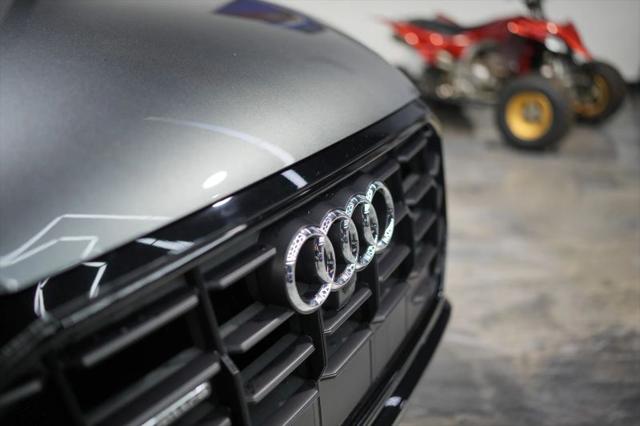 2020 Audi Q8 Premium Plus 55 TFSI quattro Tiptronic