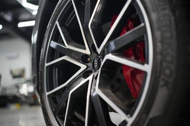 2020 Audi Q8 Premium Plus 55 TFSI quattro Tiptronic