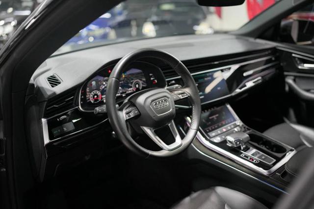 2020 Audi Q8 Premium Plus 55 TFSI quattro Tiptronic