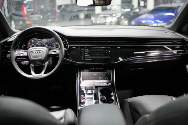 2020 Audi Q8 Premium Plus 55 TFSI quattro Tiptronic