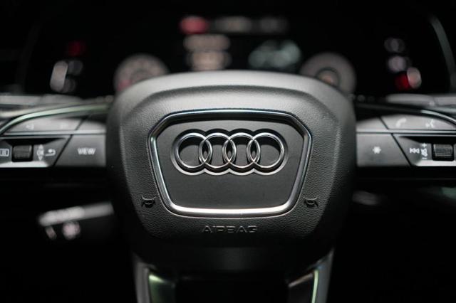 2020 Audi Q8 Premium Plus 55 TFSI quattro Tiptronic
