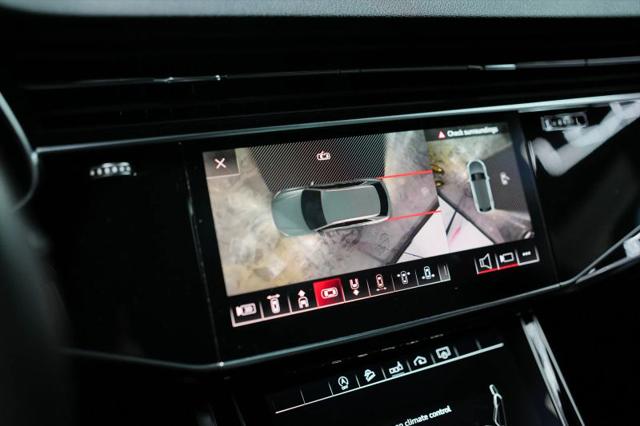 2020 Audi Q8 Premium Plus 55 TFSI quattro Tiptronic