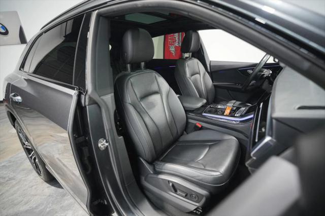 2020 Audi Q8 Premium Plus 55 TFSI quattro Tiptronic