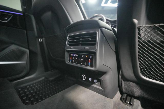 2020 Audi Q8 Premium Plus 55 TFSI quattro Tiptronic