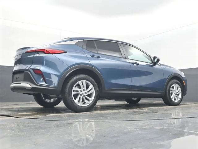2026 Buick NV Preferred FWD