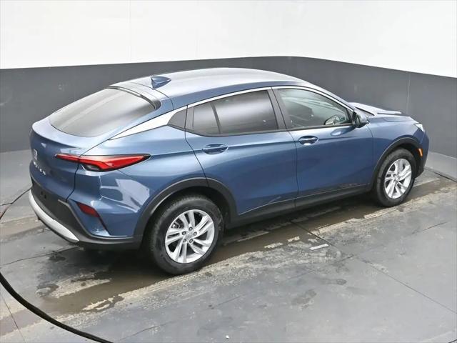 2026 Buick NV Preferred FWD