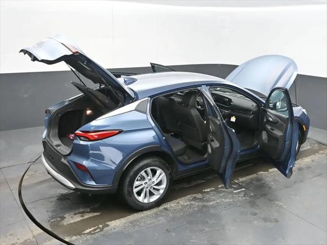 2026 Buick NV Preferred FWD