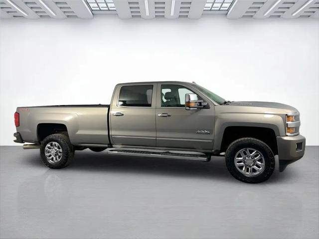 2017 Chevrolet Silverado 3500HD High Country
