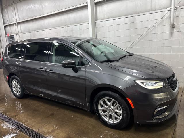 Used 2023 Chrysler Pacifica For Sale in Wilmington, OH