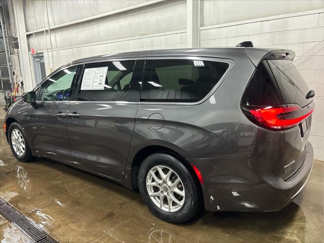 Used 2023 Chrysler Pacifica For Sale in Wilmington, OH