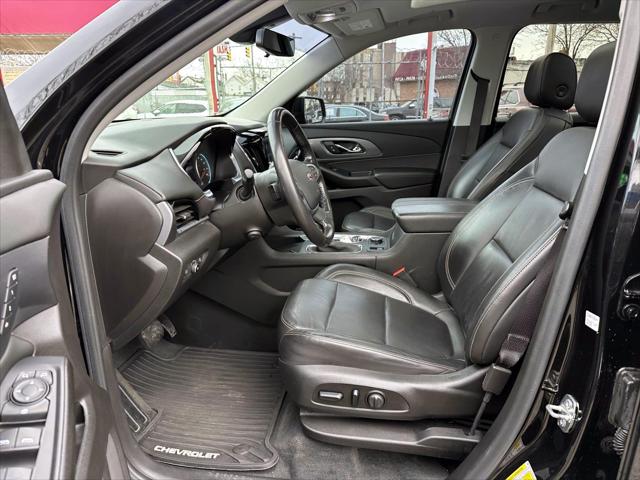 2021 Chevrolet Traverse AWD Premier [16]