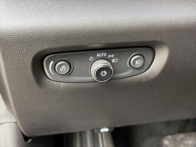 2021 Chevrolet Traverse AWD Premier [27]