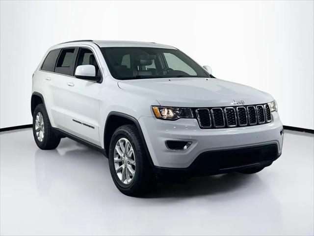 2022 Jeep Grand Cherokee Laredo X 4x4