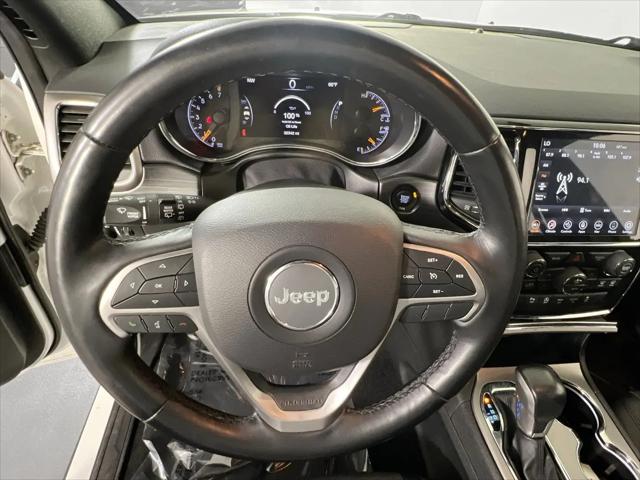 2022 Jeep Grand Cherokee Laredo X 4x4
